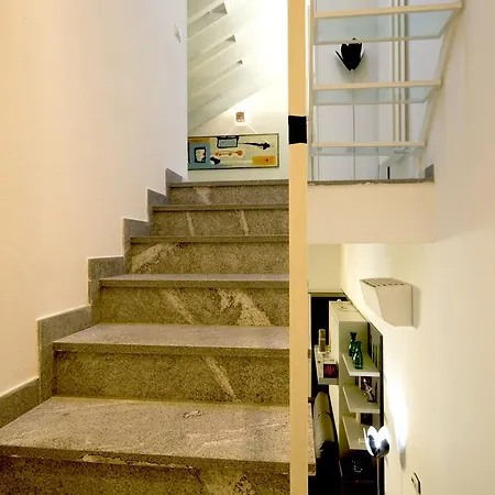 Lombardini 8 Appartement *